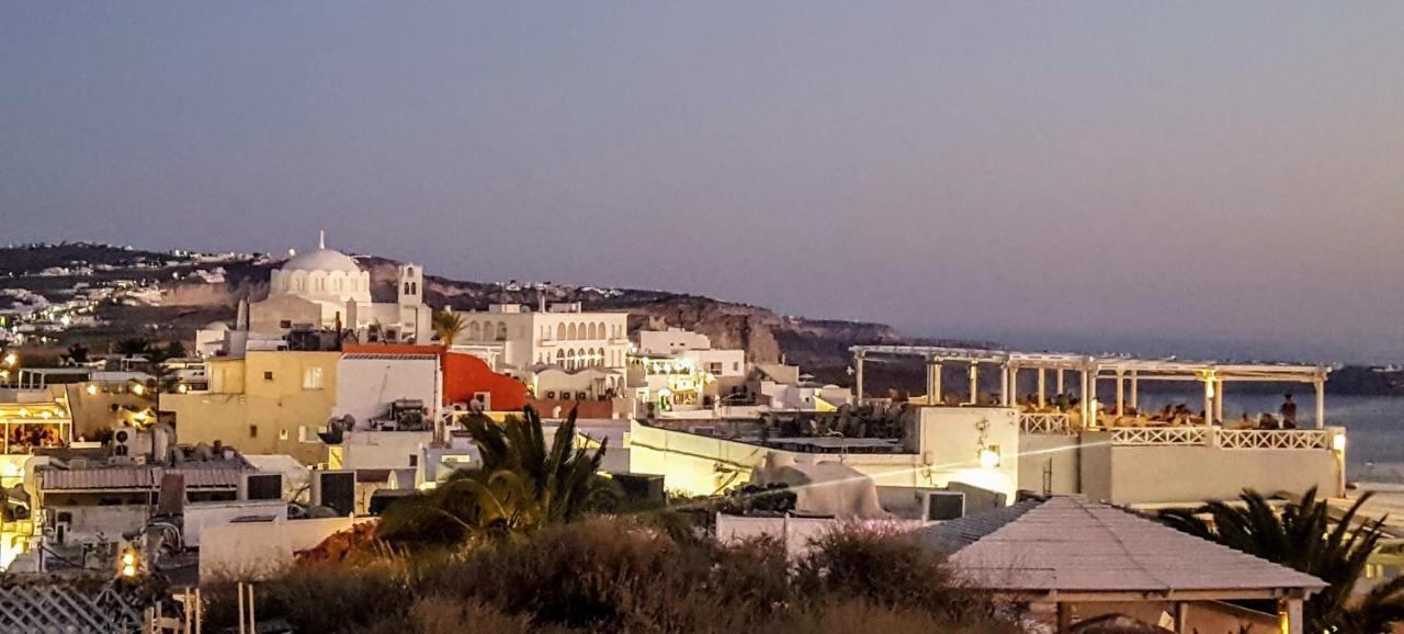 Santorini Pleasure Studios Fira  Exterior foto
